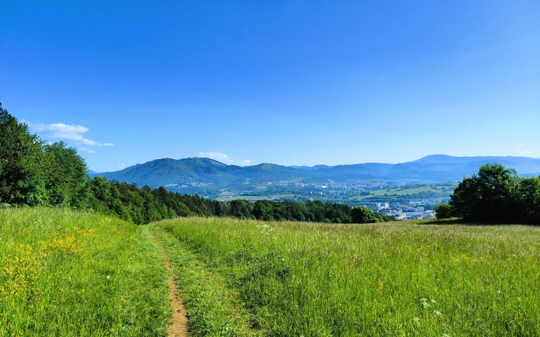 Najkrajšie turistické trasy v okolí Banskej Bystrice